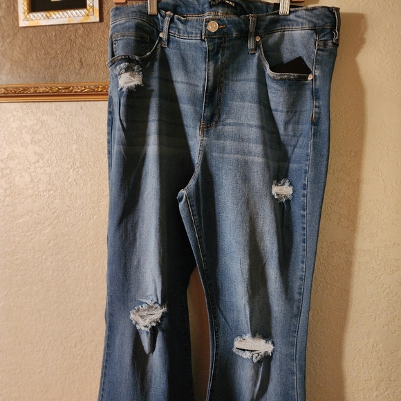 Denim Flare Jeans With Distressing Medium Wash - Picture 3 of 5
